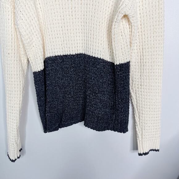 New Hem & Thread Large Cream Gray Chenille Colorblock Textured Sweater Crew Neck - Picture 6 of 9